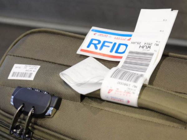 您知道航空行李標(biāo)簽就是熱敏不干膠標(biāo)簽嗎？